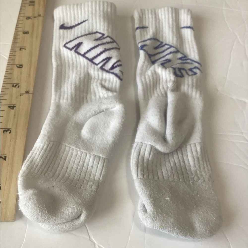 Nike White mix matched Purple and  Blue Athletic Crew Socks size small